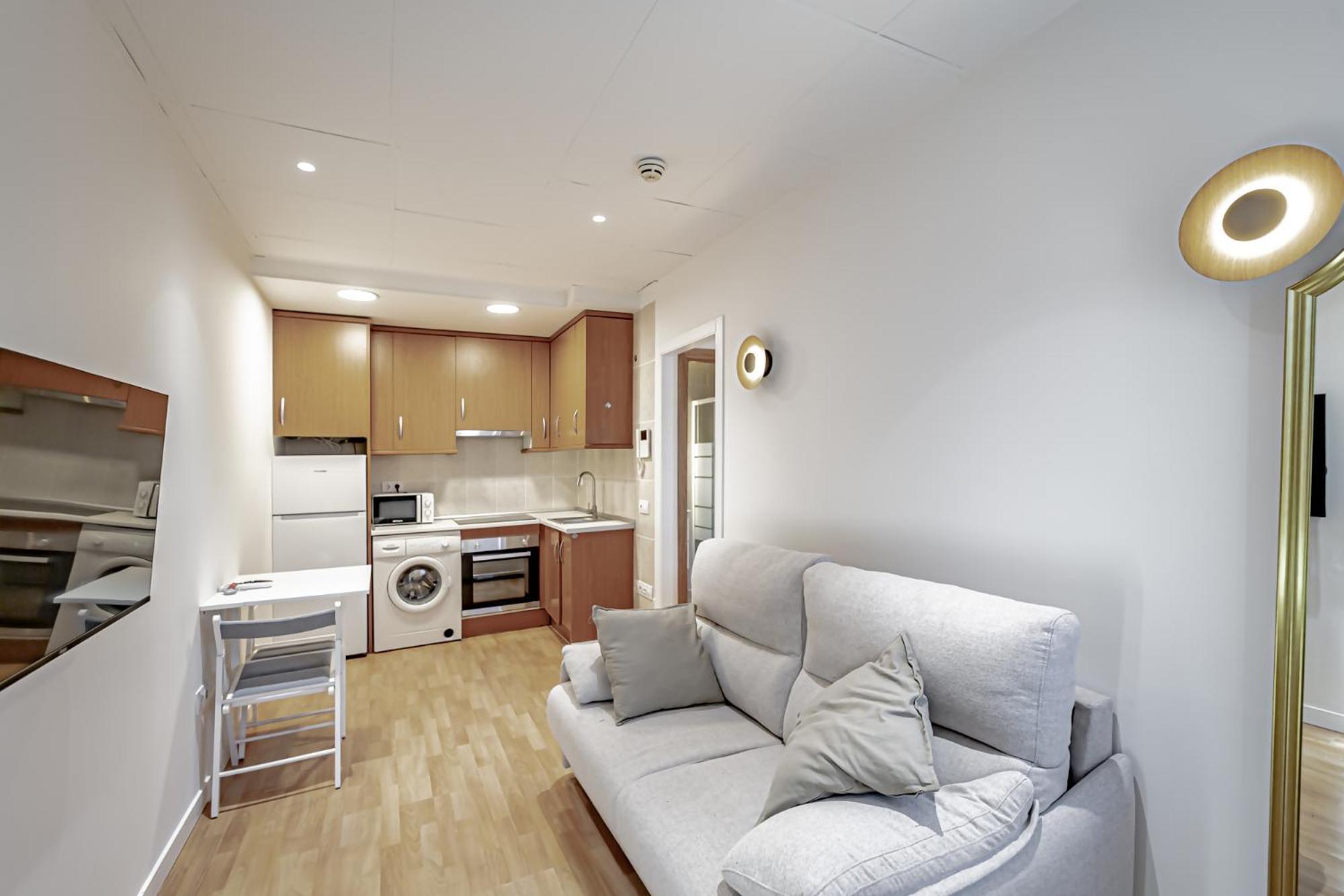 מדריד Apartamentos Noviembre מראה חיצוני תמונה