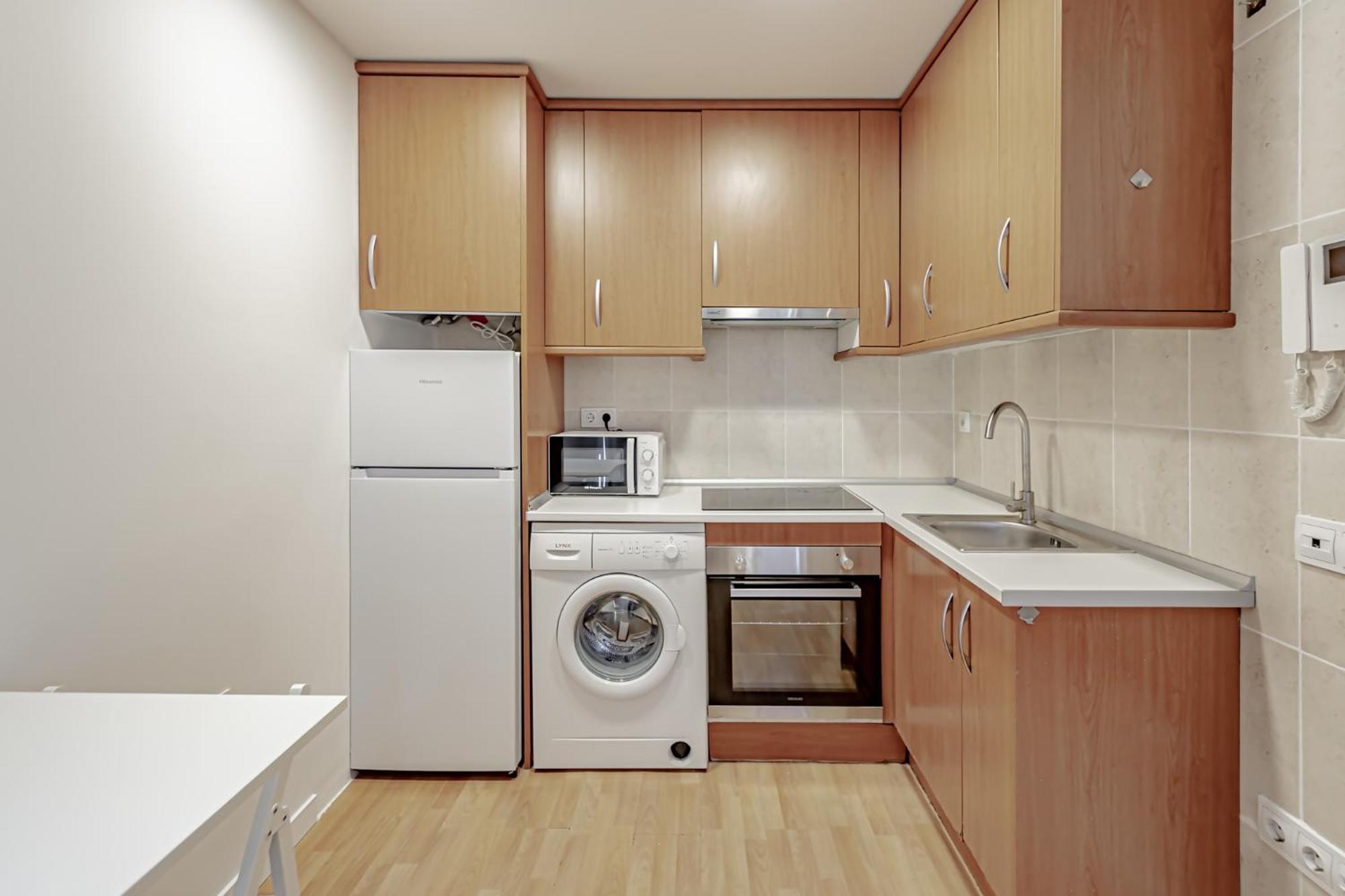 מדריד Apartamentos Noviembre מראה חיצוני תמונה