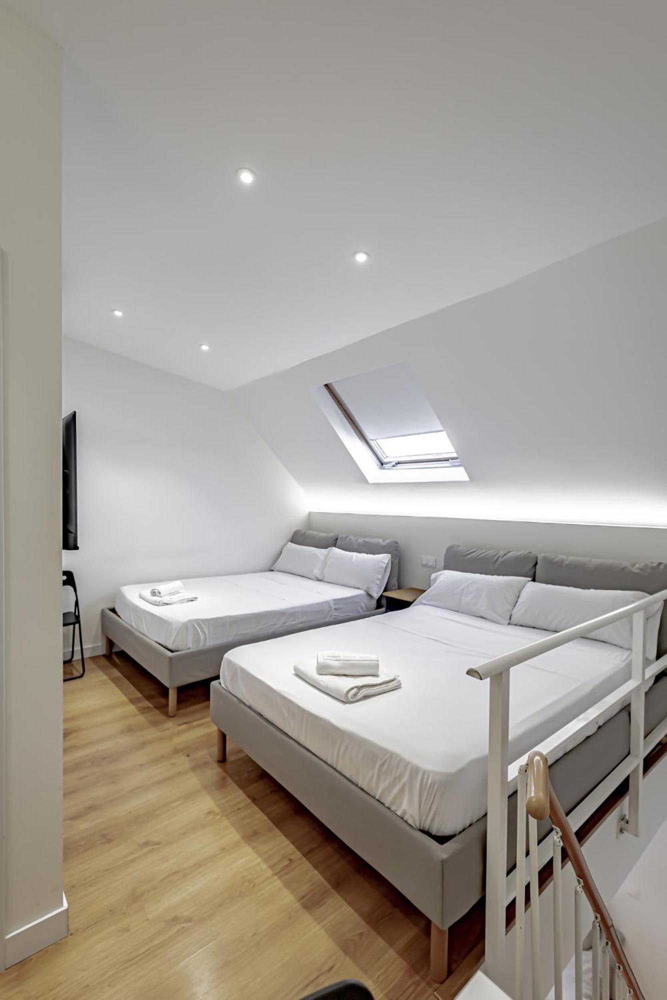 מדריד Apartamentos Noviembre מראה חיצוני תמונה