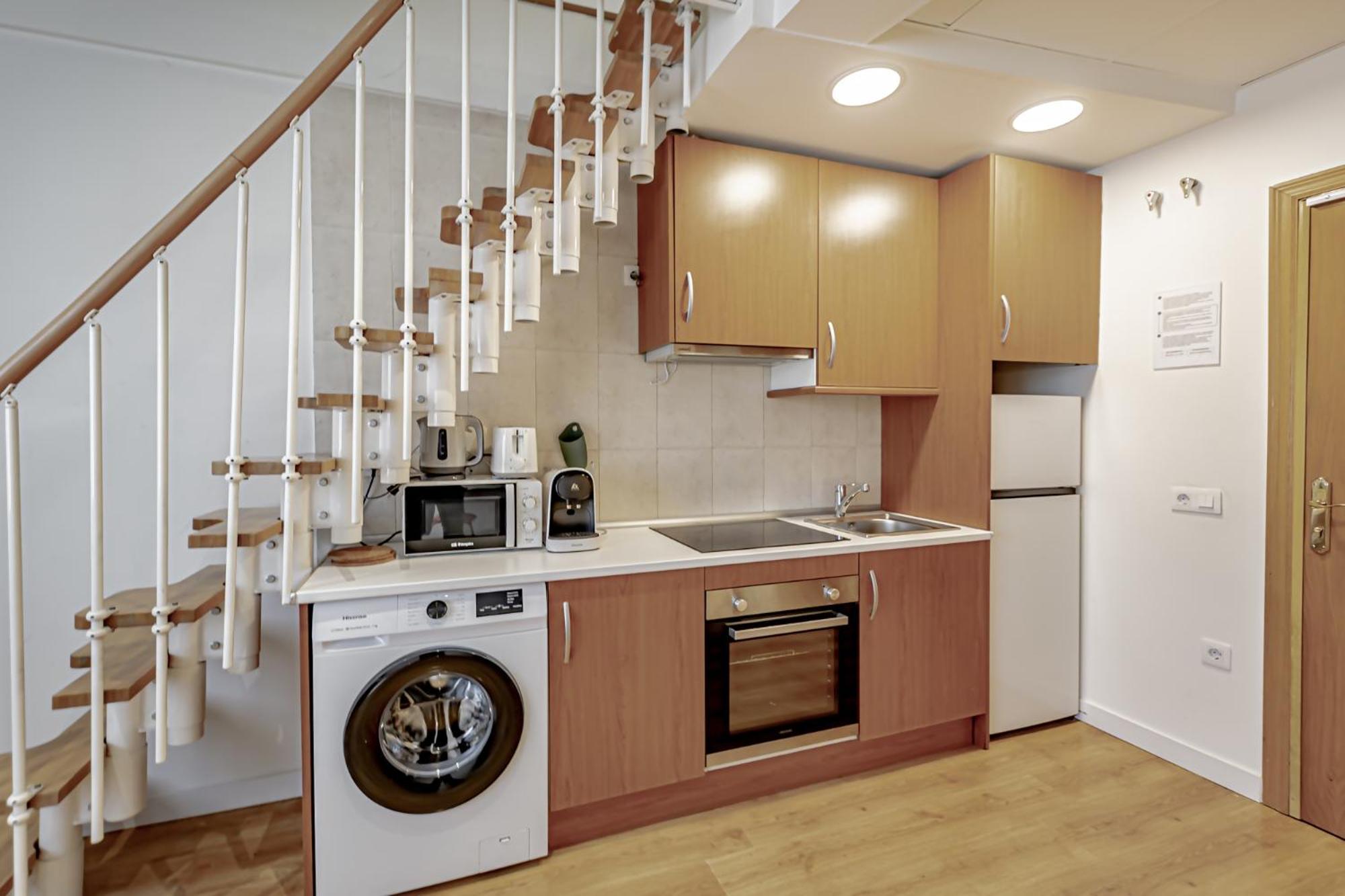 מדריד Apartamentos Noviembre מראה חיצוני תמונה
