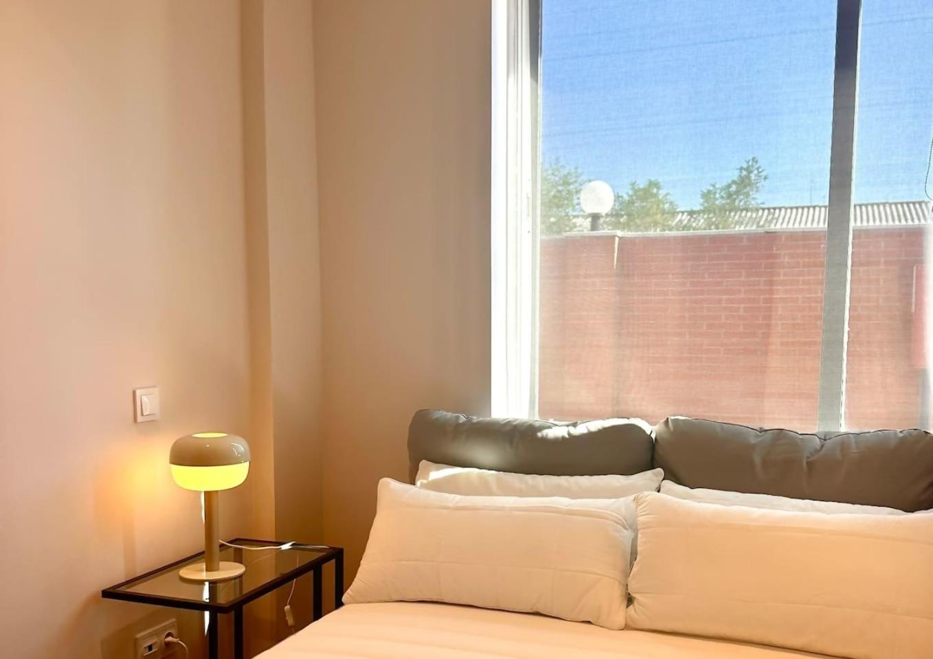 מדריד Apartamentos Noviembre מראה חיצוני תמונה